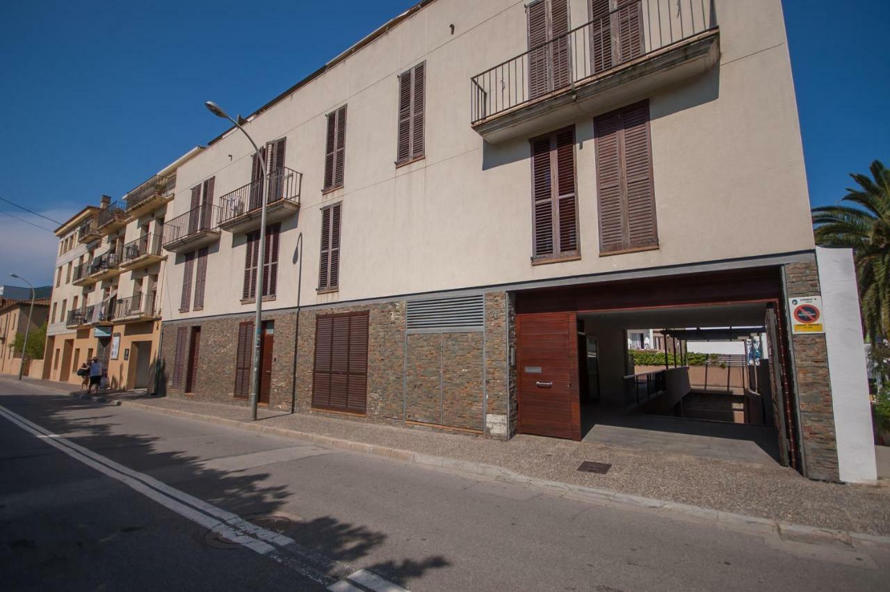 Lets Holidays Estrella Pelegri 2 Tossa de Mar Exterior photo